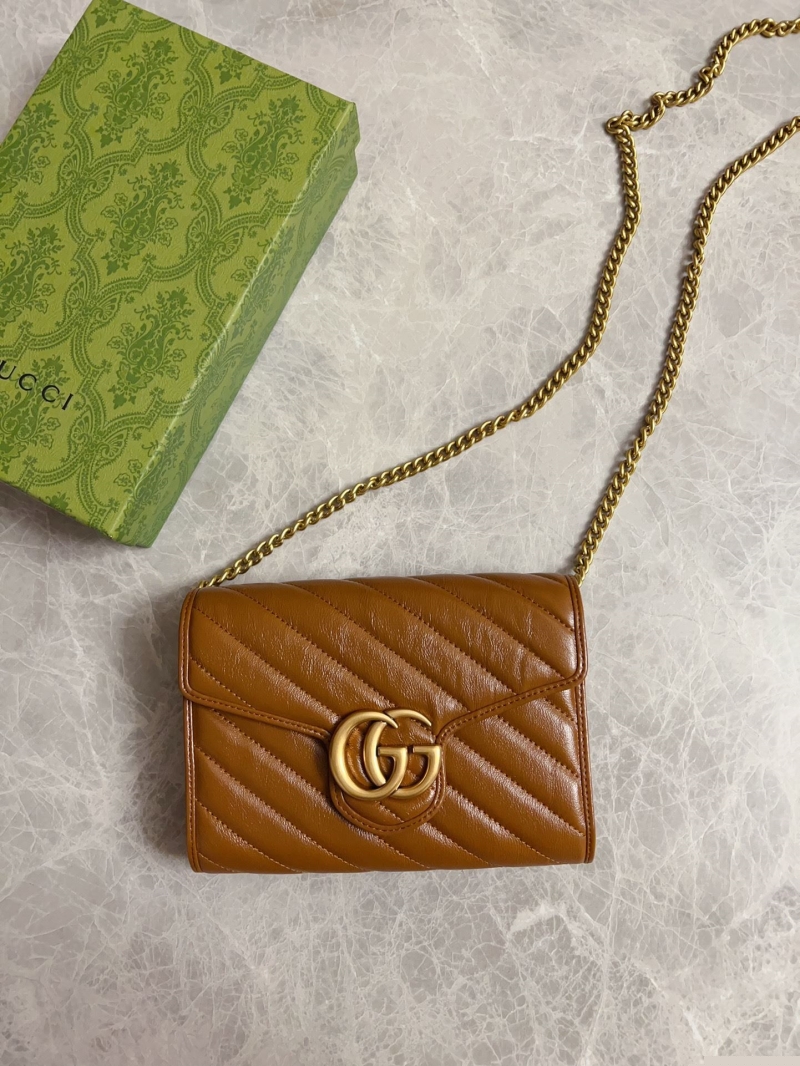 G*u*i wallets & purse